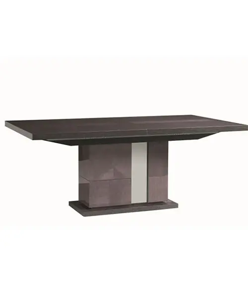 Rectangular table with sleek design
